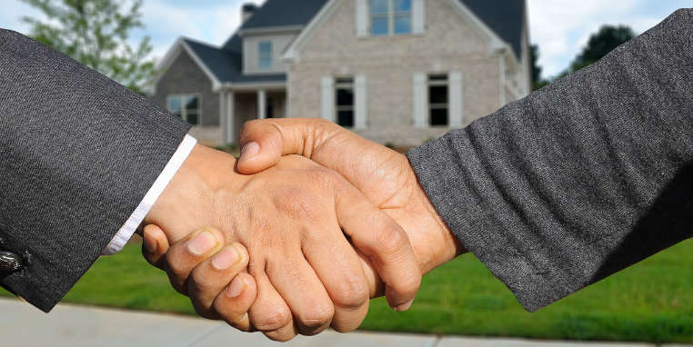Cierre del acuerdo de venta de una vivienda